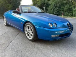 Blau Gebraucht 2003 Alfa Romeo Spider Cabrio | 10.800 € (Teuer)