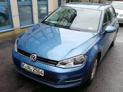 Blau Gebraucht 2013 VW Golf VII Limousine | 8.500 € (Guter Preis)