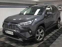 Grey metallic Gebraucht 2020 Toyota RAV4 Hybrid Team SUV | 26.580 € (Guter Preis)