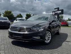 Grau Gebraucht 2022 VW Passat Kombi | 16.950 € (Guter Preis)
