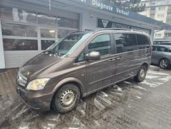 Braun Gebraucht 2012 Mercedes Viano Edition Van / Kleinbus | 18.990 € (Guter Preis)