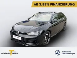 Schwarz Gebraucht 2024 VW Passat R-line Kombi | 47.430 €