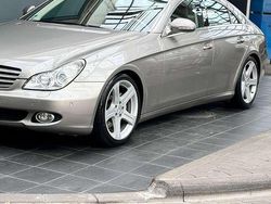 Beige Gebraucht 2006 Mercedes CLS350 Coupé | 10.500 € (Etwas zu teuer)