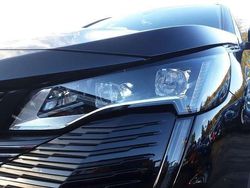 Schwarz metallic Gebraucht 2022 Peugeot 3008 GT | 25.700 € (Fairer Preis)