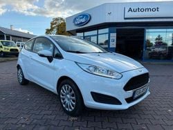 Weiß Gebraucht 2017 Ford Fiesta Trend Kleinwagen | 7.950 € (Fairer Preis)