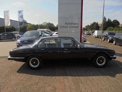 Schwarz Gebraucht 1984 Jaguar XJ12 Sovereign Limousine | 18.200 €