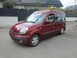 Rot Gebraucht 2005 Renault Kangoo Van / Kleinbus | 1.590 € (Etwas zu teuer)