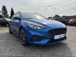 Dynamicblau metallic Gebraucht 2020 Ford Focus ST-Line Kombi | 15.900 € (Fairer Preis)