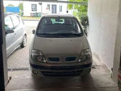Grau Gebraucht 2002 Renault Scénic Expression Van / Kleinbus | 600 € (Guter Preis)