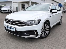 Weiß Gebraucht 2020 VW Passat Kombi | 22.980 € (Guter Preis)