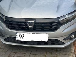 Silber Gebraucht 2022 Dacia Sandero Comfort Kleinwagen | 11.300 € (Guter Preis)