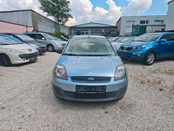 Blau Gebraucht 2006 Ford Fiesta Kleinwagen | 1.850 € (Fairer Preis)