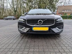 Gebraucht 2019 Volvo V60 Inscription Kombi | 26.800 € (Fairer Preis)