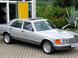 Grau Gebraucht 1981 Mercedes S280 Limousine | 10.990 €