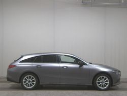 Grau Gebraucht 2022 Mercedes CLA220 Shooting Brake Progressive Kombi | 23.980 € (Guter Preis)