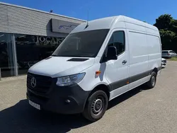 Arktikweiss Gebraucht 2023 Mercedes Sprinter Van | 39.032 € (Guter Preis)