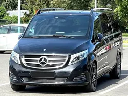 Schwarz Gebraucht 2015 Mercedes V250 Van / Kleinbus | 28.900 € (Guter Preis)