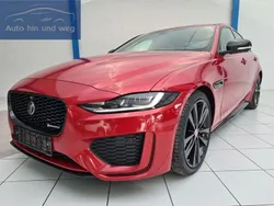 Firenze red Gebraucht 2023 Jaguar XE R-Dynamic Limousine | 25.900 € (Fairer Preis)