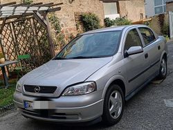 Silber Gebraucht 1998 Opel Astra Limousine | 2.200 € (Fairer Preis)