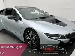 Ionic silver mit akzent bmw i blau Gebraucht 2014 BMW i8 Pure Impulse Coupé | 57.990 € (Fairer Preis)