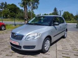 Diamantsilber metallic (metallic) Gebraucht 2007 Skoda Fabia Classic Kleinwagen | 1.100 € (Superpreis)