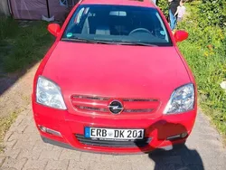 Rot Gebraucht 2003 Opel Signum Kombi | 3.300 € (Teuer)