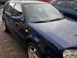 Blau Gebraucht 2000 VW Golf IV Kleinwagen | 560 € (Superpreis)