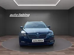 Modra pacific/pacific blau Gebraucht 2016 Skoda Superb LAURIN & KLEMENT Kombi | 20.987 € (Fairer Preis)