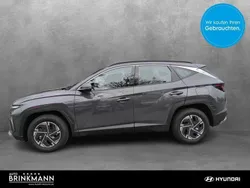 Ecotronic grey / mic Gebraucht 2024 Hyundai Tucson Trend SUV | 33.978 € (Guter Preis)