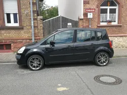 Schwarz Gebraucht 2008 Renault Grand Modus LIMITED Van / Kleinbus | 1.111 €