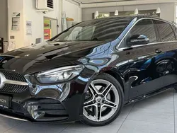 Kosmosschwarz Gebraucht 2020 Mercedes B220 AMG Van / Kleinbus | 27.490 € (Fairer Preis)
