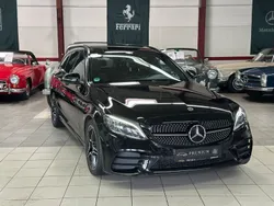 Obsidianschwarzmetallic Gebraucht 2019 Mercedes C300 Exclusive Kombi | 24.900 € (Fairer Preis)