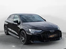 Schwarz (mythosschwarz) Neu 2025 Audi RS3 Sportback Comfort Kleinwagen | 68.000 € (Guter Preis)