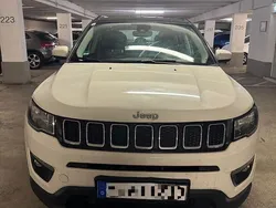 Weiß Gebraucht 2020 Jeep Compass Limited SUV | 13.100 € (Guter Preis)
