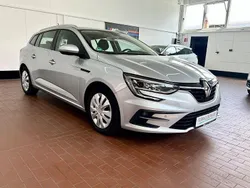 Grau Gebraucht 2021 Renault Mégane IV Business Limousine | 11.989 € (Fairer Preis)