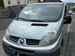 Silber Gebraucht 2013 Renault Trafic Van | 10.820 € (Teuer)