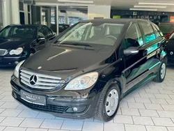 Schwarz Gebraucht 2006 Mercedes B150 Van / Kleinbus | 2.999 €