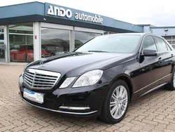 Schwarz Gebraucht 2012 Mercedes E300 Limousine | 12.900 € (Fairer Preis)