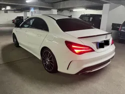 Weiß Gebraucht 2017 Mercedes CLA180 Edition Limousine | 18.900 € (Etwas zu teuer)