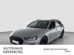 Grau Gebraucht 2023 Audi RS4 Sport Kombi | 77.900 € (Etwas zu teuer)