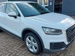 Weiß Gebraucht 2018 Audi Q2 SUV | 14.190 € (Fairer Preis)