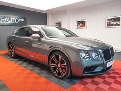Grau Gebraucht 2018 Bentley Flying Spur Limousine | 83.000 €