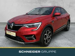 Rot Gebraucht 2022 Renault Arkana Intens SUV | 20.990 € (Fairer Preis)