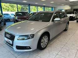 Silber Gebraucht 2011 Audi A4 Ambition Kombi | 5.990 € (Superpreis)