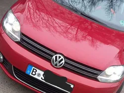Rot Gebraucht 2011 VW Golf Plus Cross Style Van / Kleinbus | 7.250 € (Etwas zu teuer)