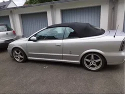 Silber Gebraucht 2004 Opel Astra Cabriolet Cabrio | 2.400 €