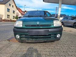 Grün Gebraucht 2000 Renault Clio II Kleinwagen | 1.499 € (Guter Preis)