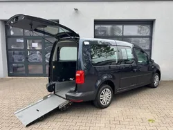 Blau Gebraucht 2018 VW Caddy Maxi Van / Kleinbus | 23.950 €