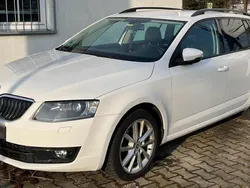 Weiß Gebraucht 2016 Skoda Octavia Kombi | 8.500 € (Fairer Preis)