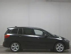 Schwarz Gebraucht 2021 BMW 220 Gran Tourer Advantage Van / Kleinbus | 18.480 € (Guter Preis)